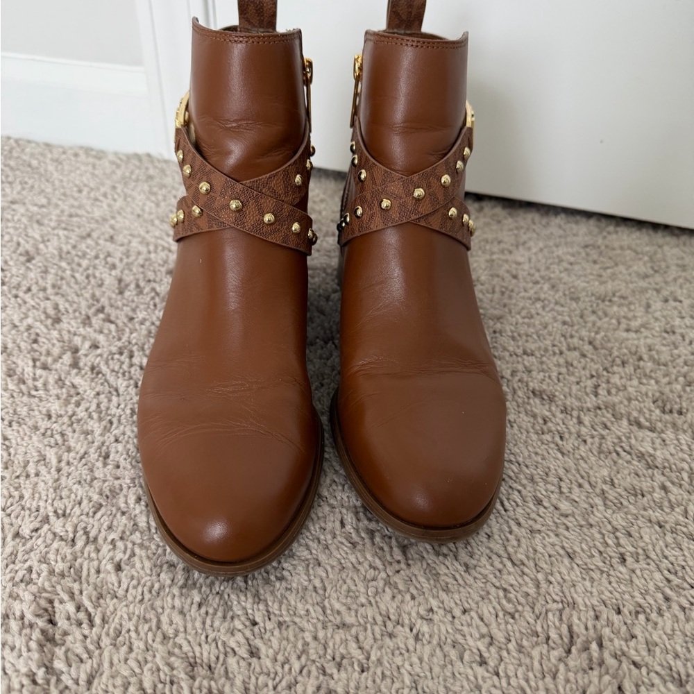 Michael Kors Brown Ankle Boots with Gold Details - Picture 2 of 3
